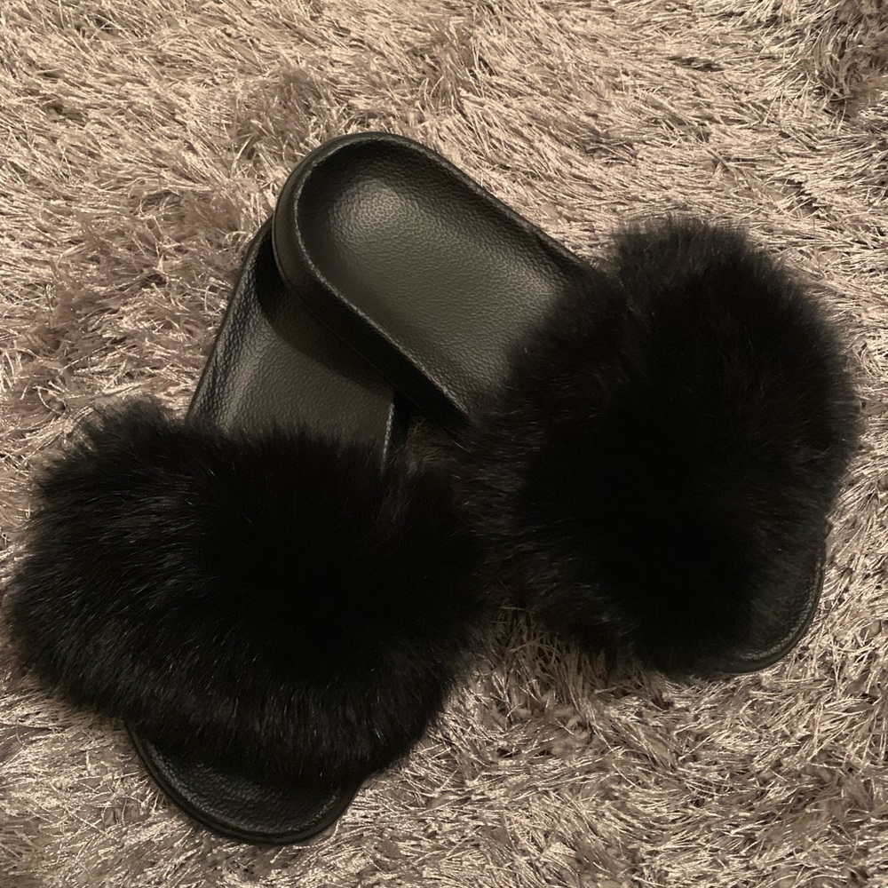 Fur Slides - Picture 5 of 6